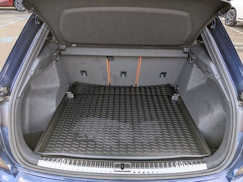 Used 2025 Audi Q3 2.0T Premium w/ Convenience Package image 30