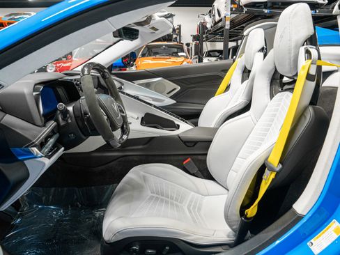 Used 2024 Chevrolet Corvette Z06 w/ Battery Protection Package image 28