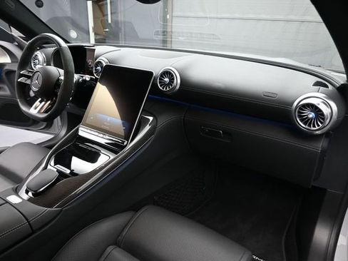 Used 2025 Mercedes-Benz SL 43 AMG image 25