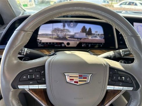 Used 2021 Cadillac Escalade Sport Platinum w/ LPO, ONYX Package image 30