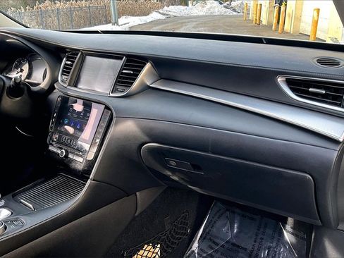 Used 2019 INFINITI QX50 Essential w/ Premium Heat Package image 25