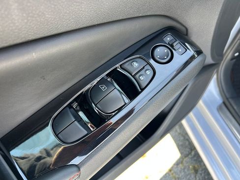 Used 2024 Nissan Altima 2.0 SR image 13