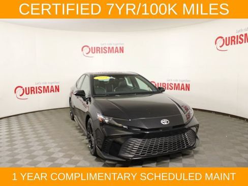 Used 2025 Toyota Camry SE FWD image 10