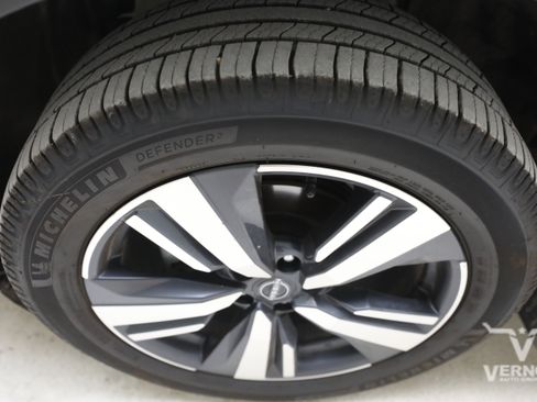 Used 2023 Nissan Rogue SL w/ SL Premium Package FWD image 30