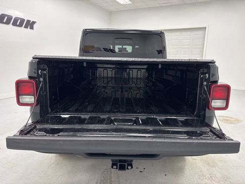 Used 2021 Jeep Gladiator Mojave image 26