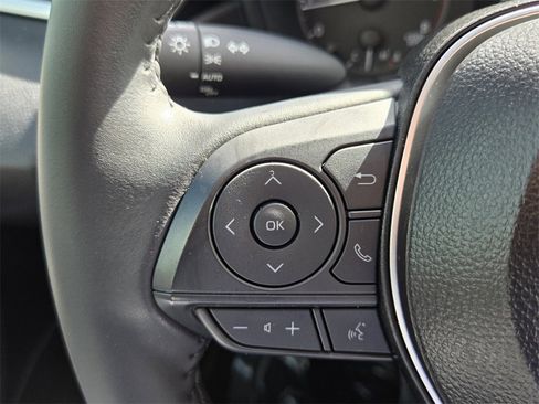 Used 2025 Toyota Corolla SE image 25