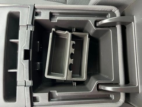 Used 2017 Chevrolet Silverado 1500 LT w/ All Star Edition image 34