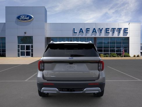 Used 2026 Ford Explorer Platinum w/ LUX Leather Package AWD/4WD image 5