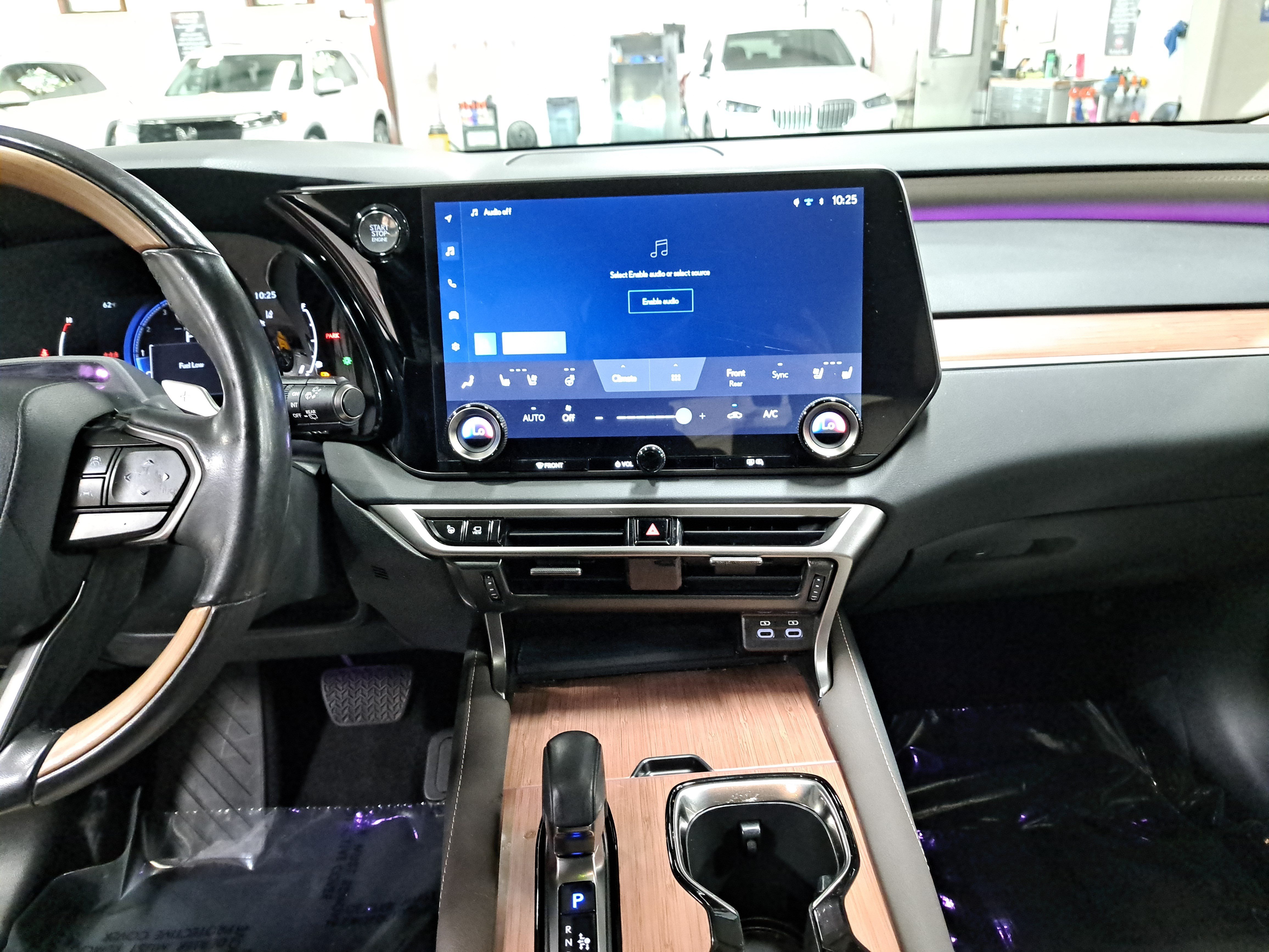 Used 2024 Lexus RX 350 FWD w/ Convenience Package image 21