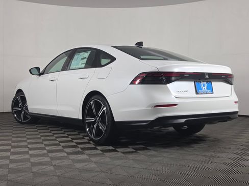 New 2026 Honda Accord SE image 11