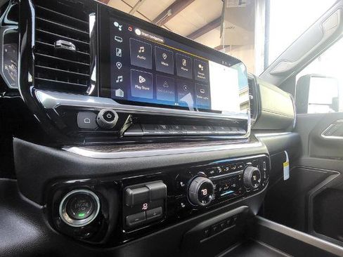 New 2026 Chevrolet Silverado 3500 LT w/ Convenience Package AWD/4WD image 19