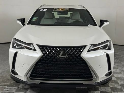 Used 2022 Lexus UX 200 w/ Premium Package FWD image 12