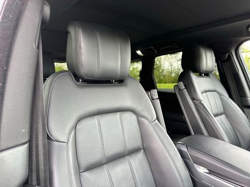 Used 2021 Land Rover Range Rover Sport HSE Silver Edition AWD/4WD image 24