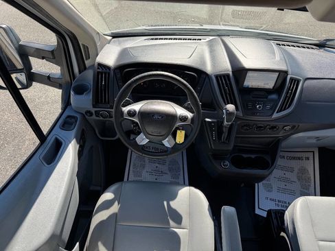 Used 2019 Ford Transit 350 XL image 45