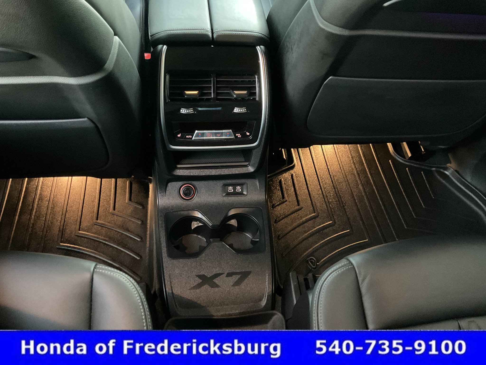 Used 2022 BMW X7 xDrive40i w/ Executive Package AWD/4WD image 36