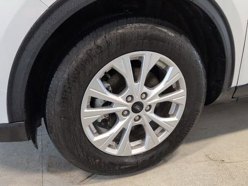 Certified 2024 Ford Escape Active AWD/4WD image 9