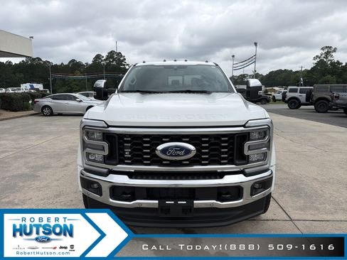 New 2026 Ford F450 Lariat w/ Lariat Ultimate Package AWD/4WD image 3