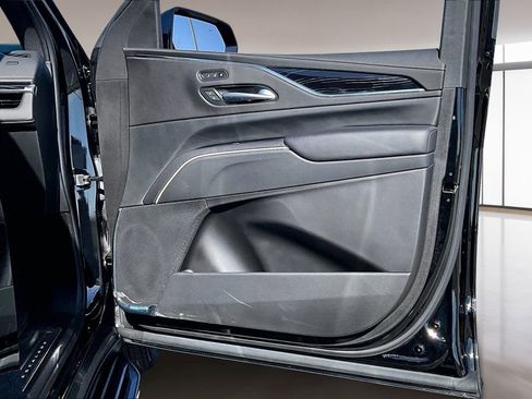 Used 2024 Cadillac Escalade Sport w/ Touring Package image 19