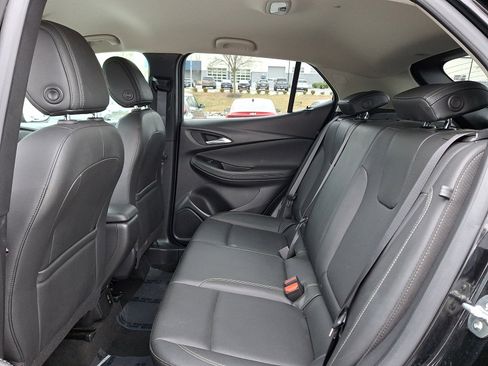 Used 2024 Buick Encore GX Sport Touring image 10