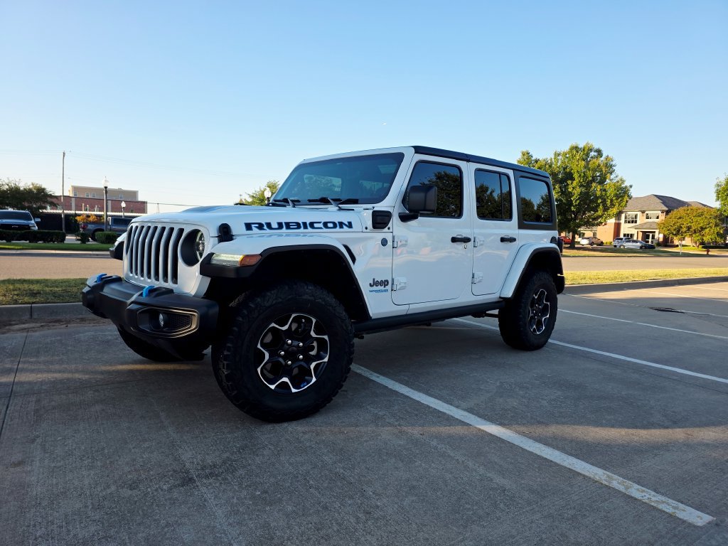 Used 2022 Jeep Wrangler Unlimited Rubicon 4xe w/ Cold Weather Group AWD/4WD image 1
