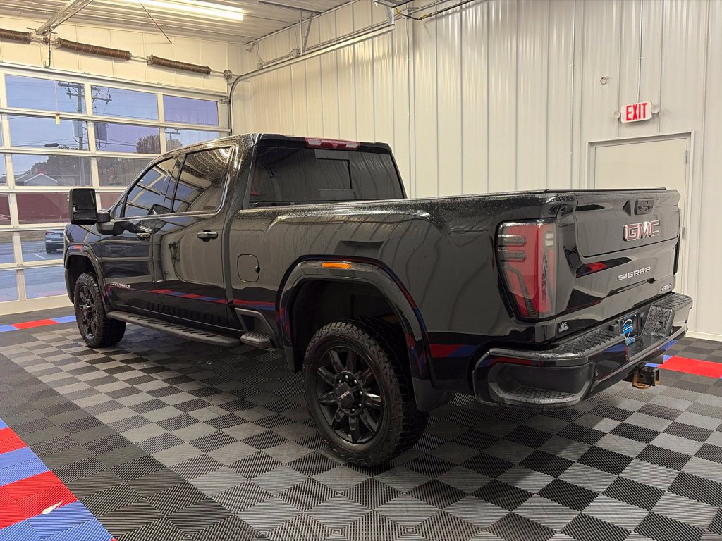Used 2024 GMC Sierra 2500 AT4 w/ AT4 Preferred Package AWD/4WD image 6
