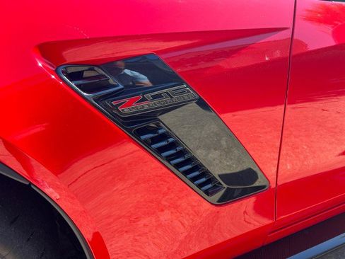 Used 2017 Chevrolet Corvette Z06 image 19
