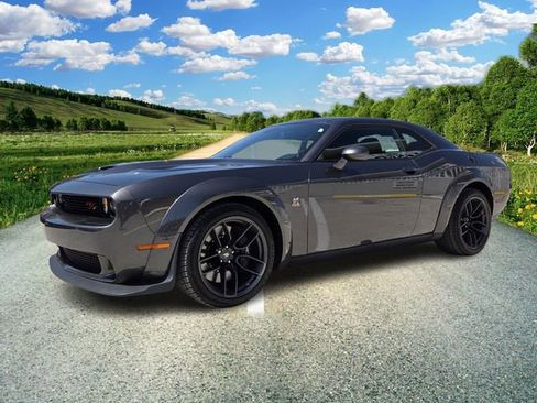Used 2021 Dodge Challenger R/T Scat Pack image 2