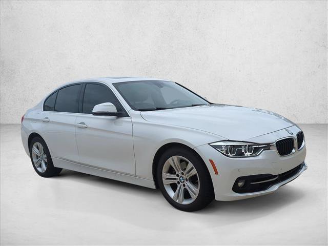 Used 2017 BMW 330i Sedan RWD image 3