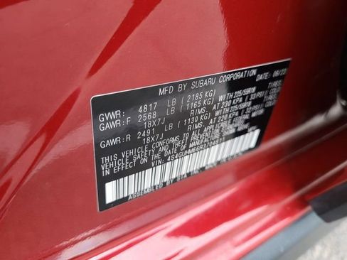 Used 2024 Subaru Crosstrek 2.5i Limited w/ Crosstrek Mirror Package image 28