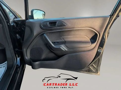 Used 2019 Ford Fiesta SE w/ Equipment Group 201A FWD image 14