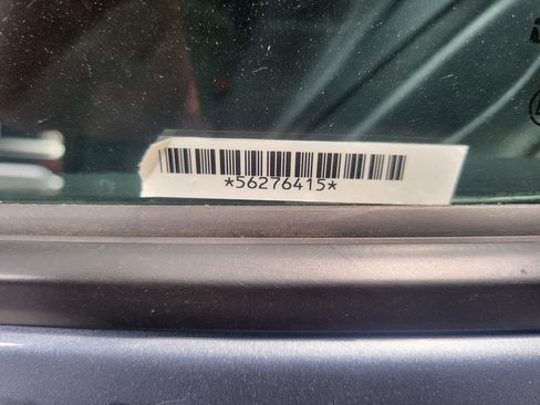 Used 2025 Toyota Corolla LE FWD image 4
