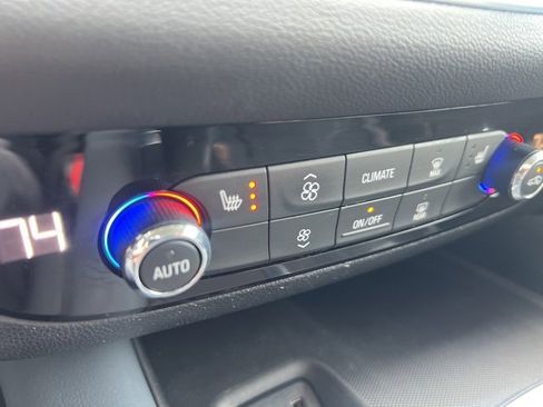 Used 2018 Buick Enclave Essence w/ Trailering Package image 35