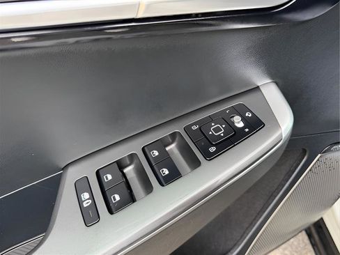 Used 2023 Kia EV6 Wind RWD image 26