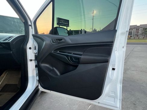 Used 2018 Ford Transit Connect XL FWD image 19
