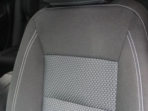 Used 2022 GMC Terrain SLE w/ Driver Convenience Package image 26