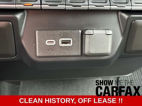 Used 2021 Chevrolet Silverado 1500 LT AWD/4WD image 29