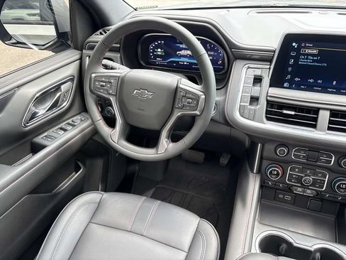 Used 2024 Chevrolet Tahoe RST w/ Luxury Package AWD/4WD image 14