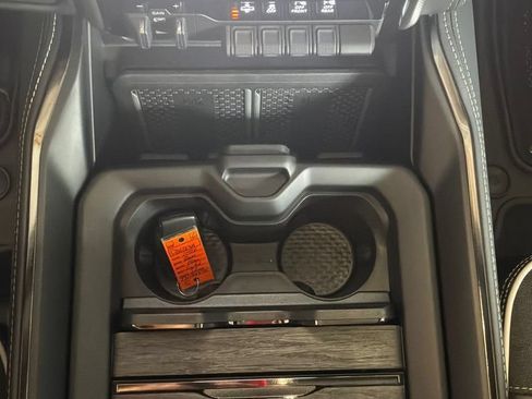 Used 2026 RAM 1500 Limited w/ Body Color Bumper Group AWD/4WD image 20
