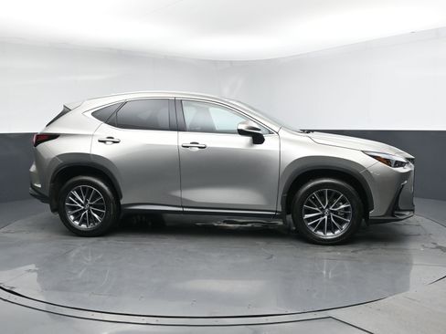 Used 2022 Lexus NX 350h AWD w/ Towing Package (2000 Lbs) image 4