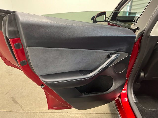 Used 2024 Tesla Model Y Long Range RWD image 20