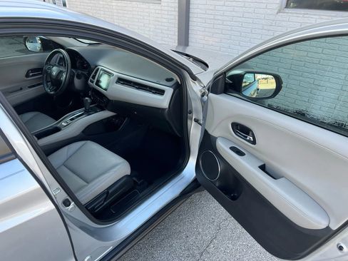 Used 2016 Honda HR-V EX-L image 25