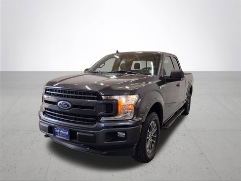 Used 2020 Ford F150 XLT w/ Equipment Group 302A Luxury image 2
