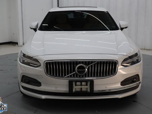 Used 2022 Volvo S90 B6 Inscription w/ Advanced Package AWD/4WD image 9