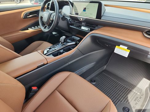 New 2026 Toyota Crown Signia UP image 13