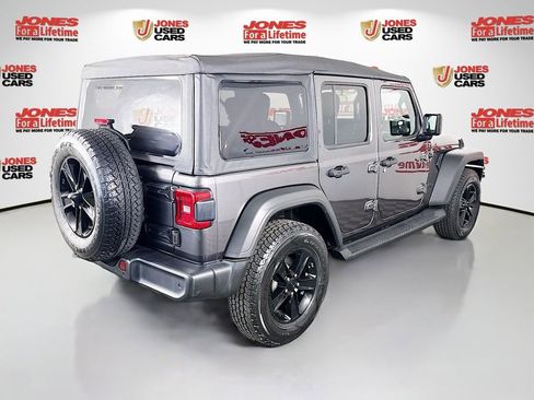 Used 2021 Jeep Wrangler Unlimited Sport image 16