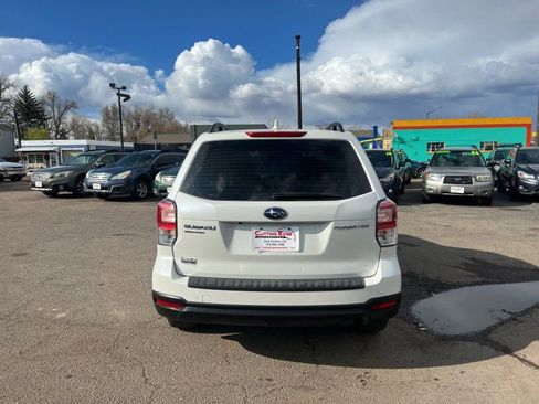 Used 2018 Subaru Forester 2.5i w/ Alloy Wheel Package image 7