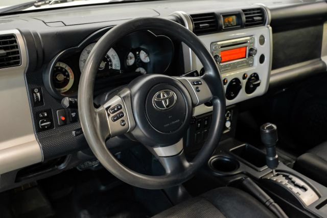 Used 2012 Toyota FJ Cruiser 2WD w/ Convenience Pkg image 21