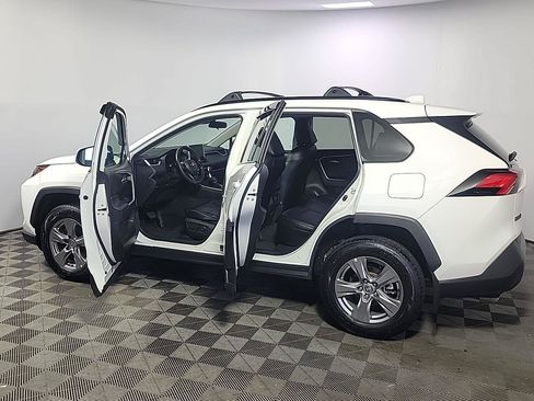 Used 2023 Toyota RAV4 XLE w/ Convenience Package AWD/4WD image 16