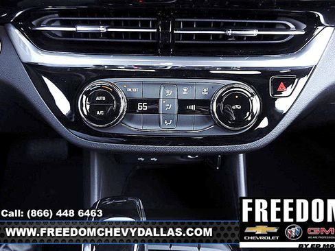 New 2026 Buick Envista Sport Touring image 22