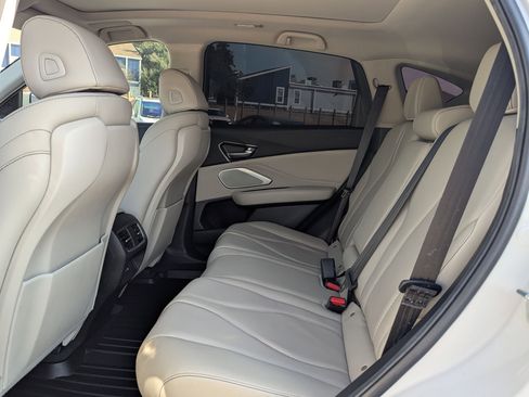 Certified 2025 Acura RDX SH-AWD w/ Technology Package image 14